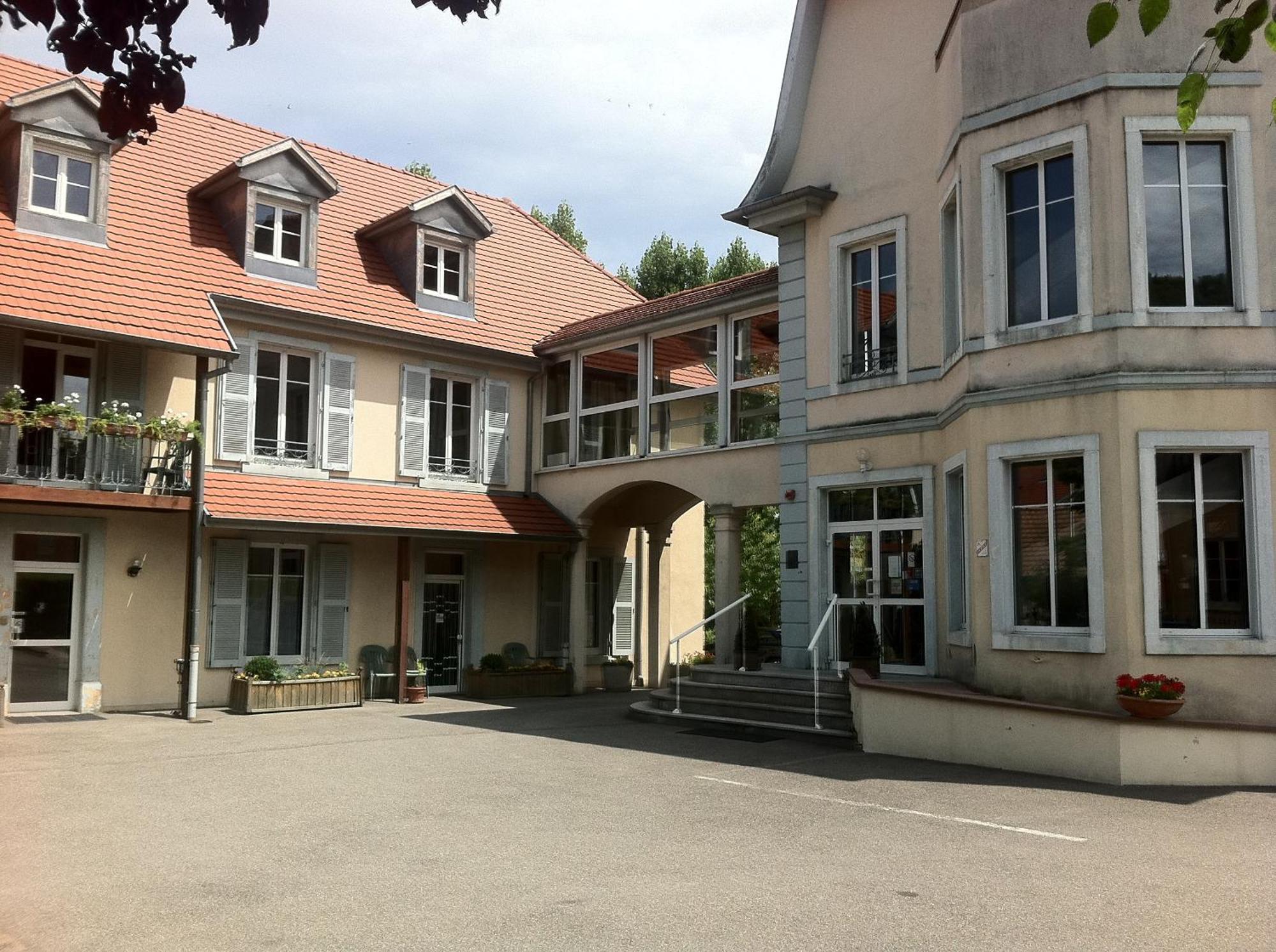 תאן Hotel Du Rangen מראה חיצוני תמונה